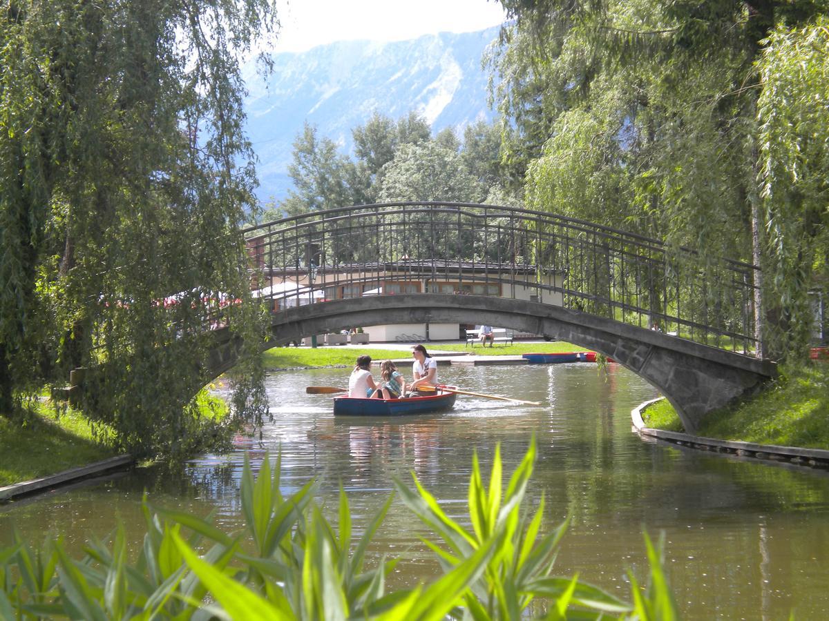 Flackl - Wirt Hotel Reichenau Bagian luar foto